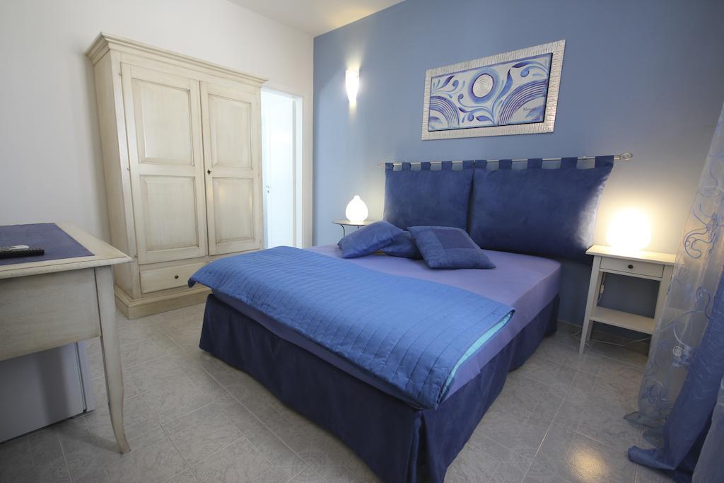 B&B Villa Genny A Pochi Passi Dal Mare サン・カタルド 部屋 写真