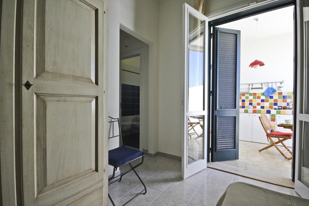 B&B Villa Genny A Pochi Passi Dal Mare サン・カタルド エクステリア 写真